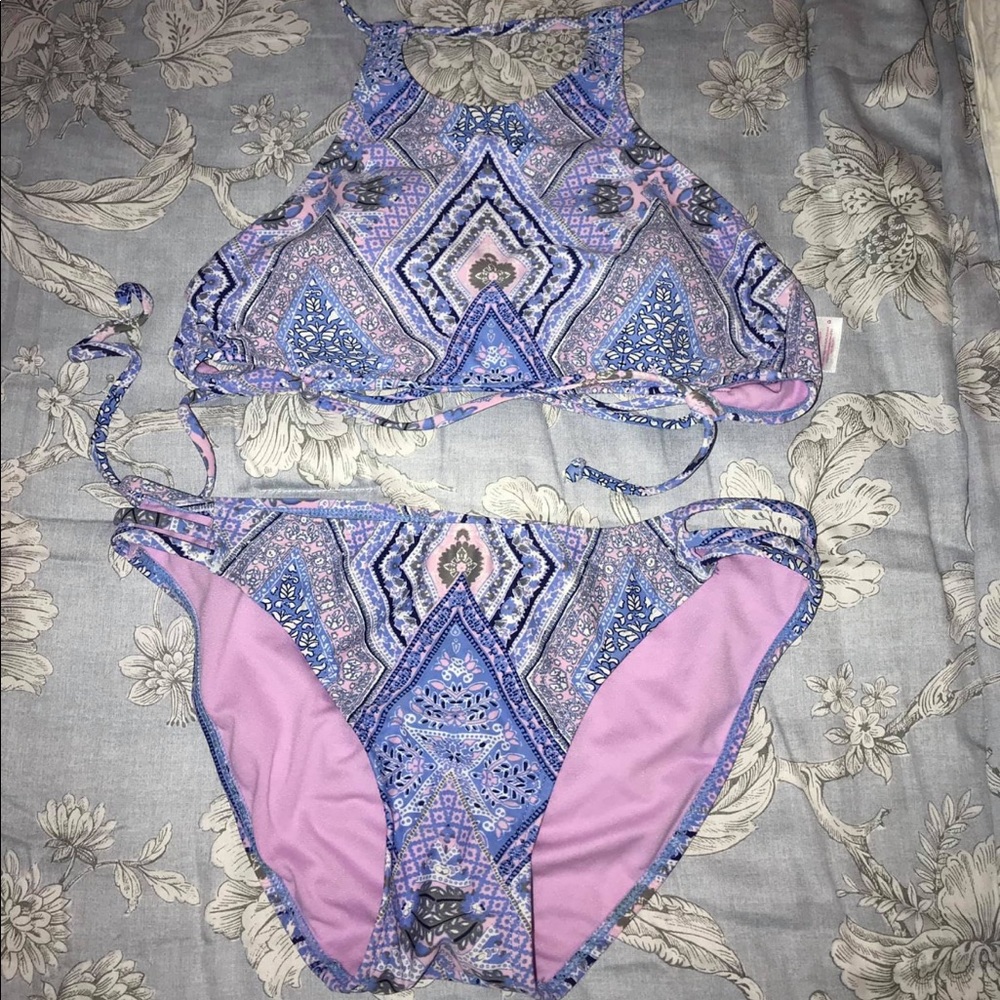 Medium Target Bikini